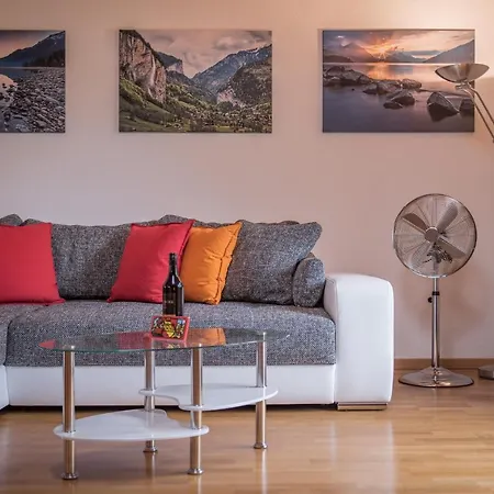 Lauberhorn, Luxury With Views